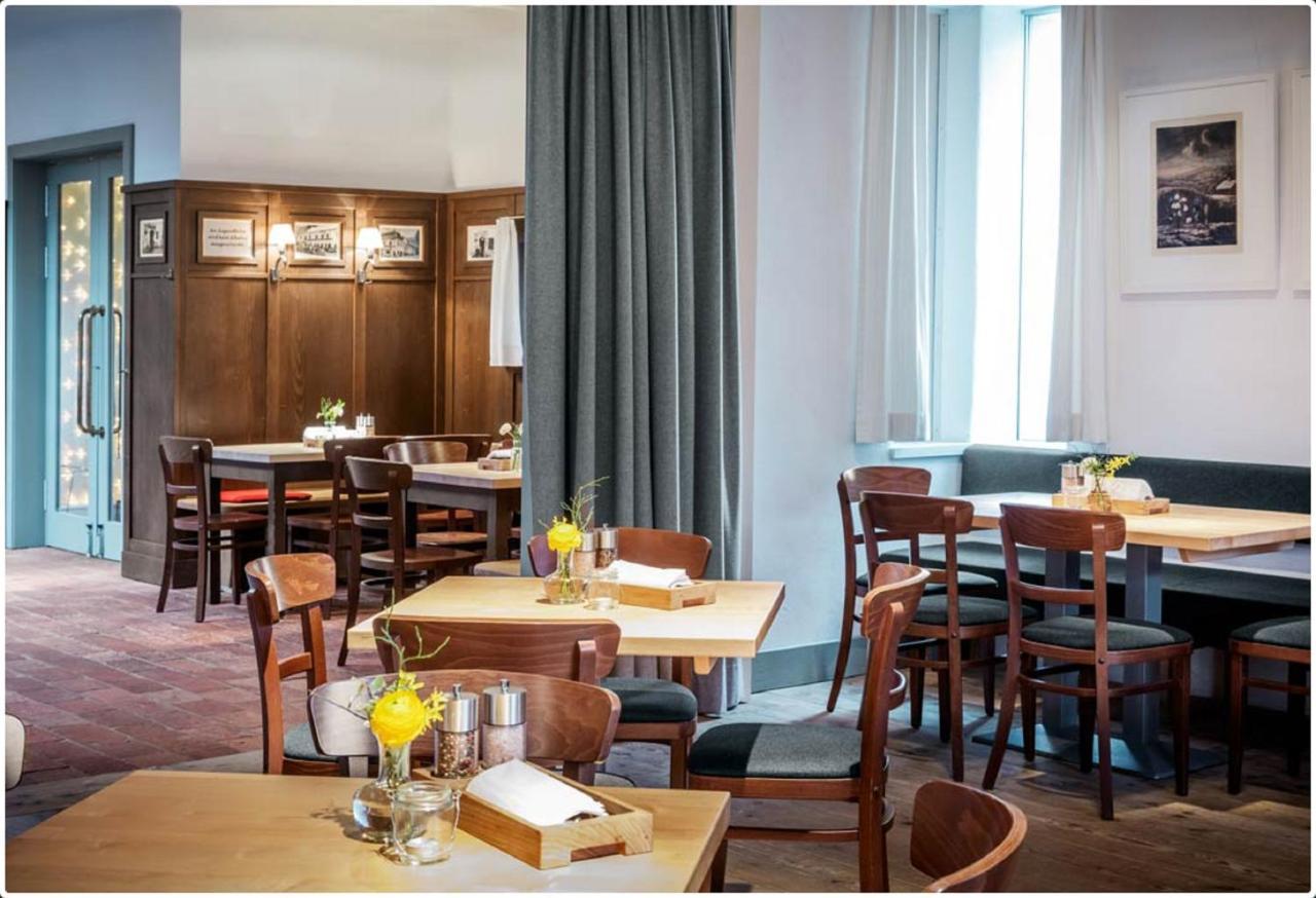 Hotel Zum Glockenturm Marktl Ngoại thất bức ảnh
